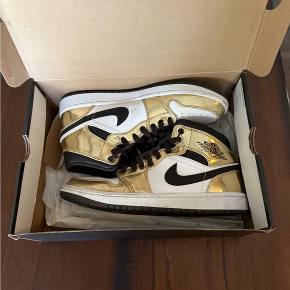 Nike Gold, White and Black Jordan Shoes - Picture 1 of 8